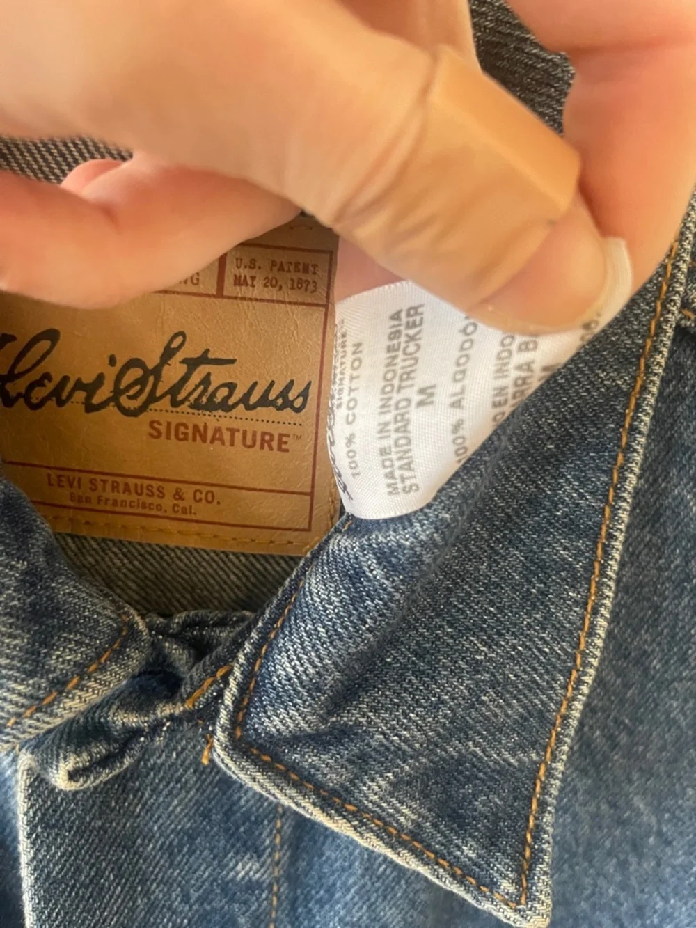 Levi's Blue Denim Trucker Jacket - Men's - Picture 3 of 7